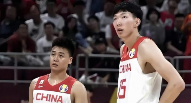 除了先发锋线大将，还有4名球员会是黄蜂今夏可能被送走的对象？
