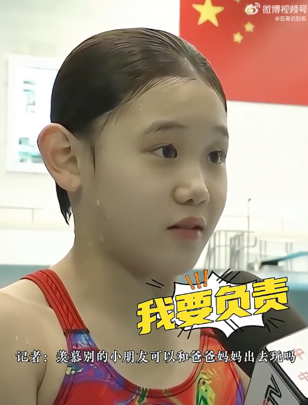 詹姆斯空接炸扣+三分！76人公开训练赛沸腾：一张票仅10美元